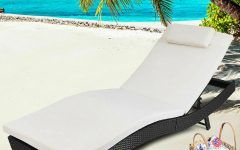 Adjustable Outdoor Wicker Chaise Lounge Chairs with Cushion