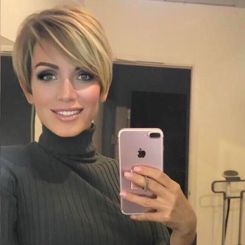 Pixie-Cut-1 Best New Short Hair with Side Swept Bangs 