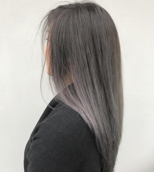 Charcoal-Grey-Ombre Enthralling Long and Straight Hair Ombre for Women 