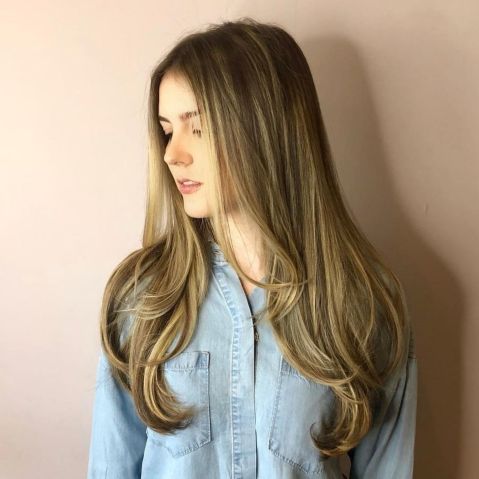 Lovely-Texture-Boosting-Long-Haircut 12 Stunning Hairstyles for Long Fine Hair 