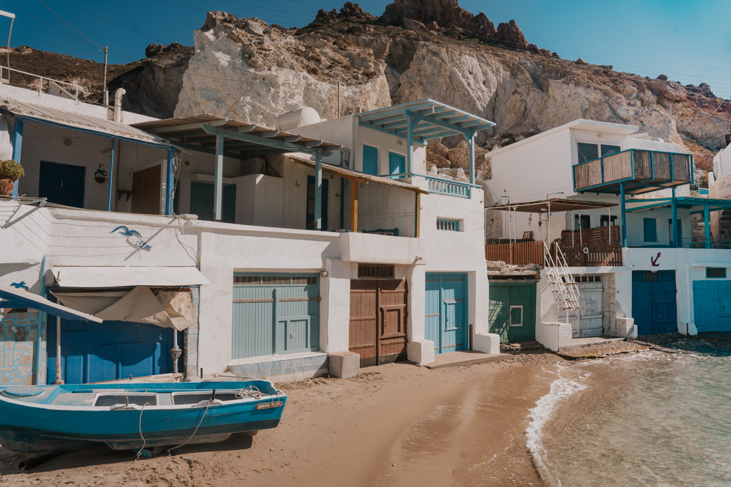 hotels in milos greece