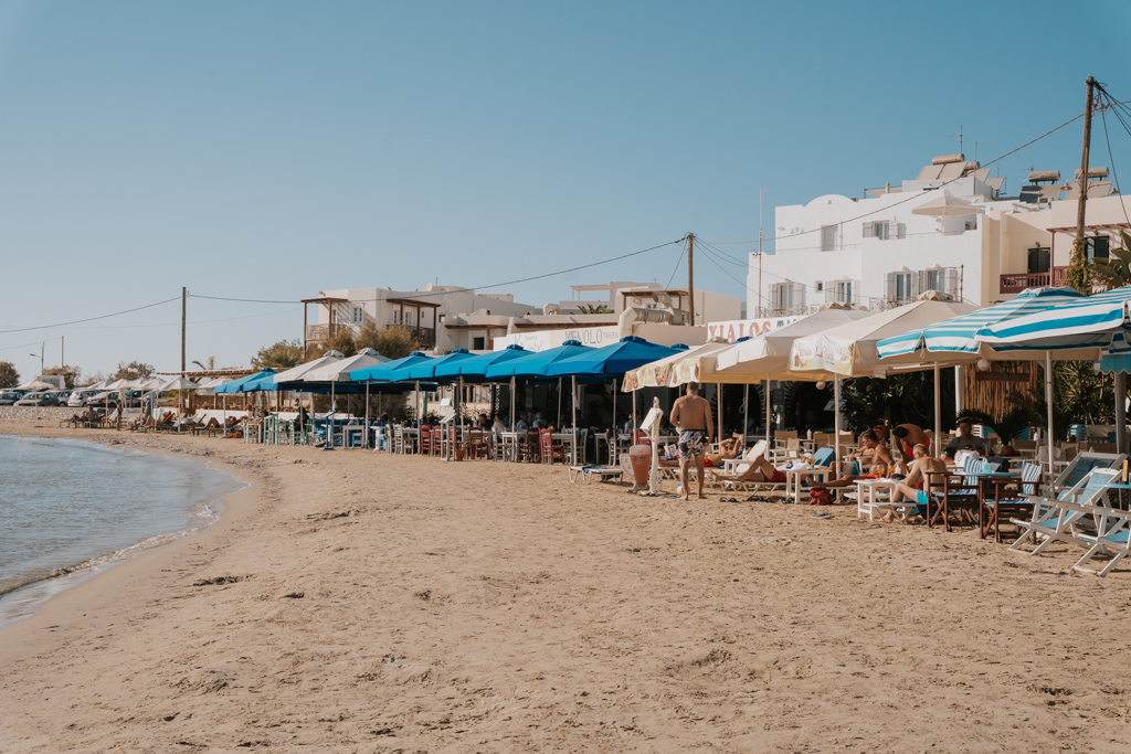 Agios Georgios Naxos beach bars