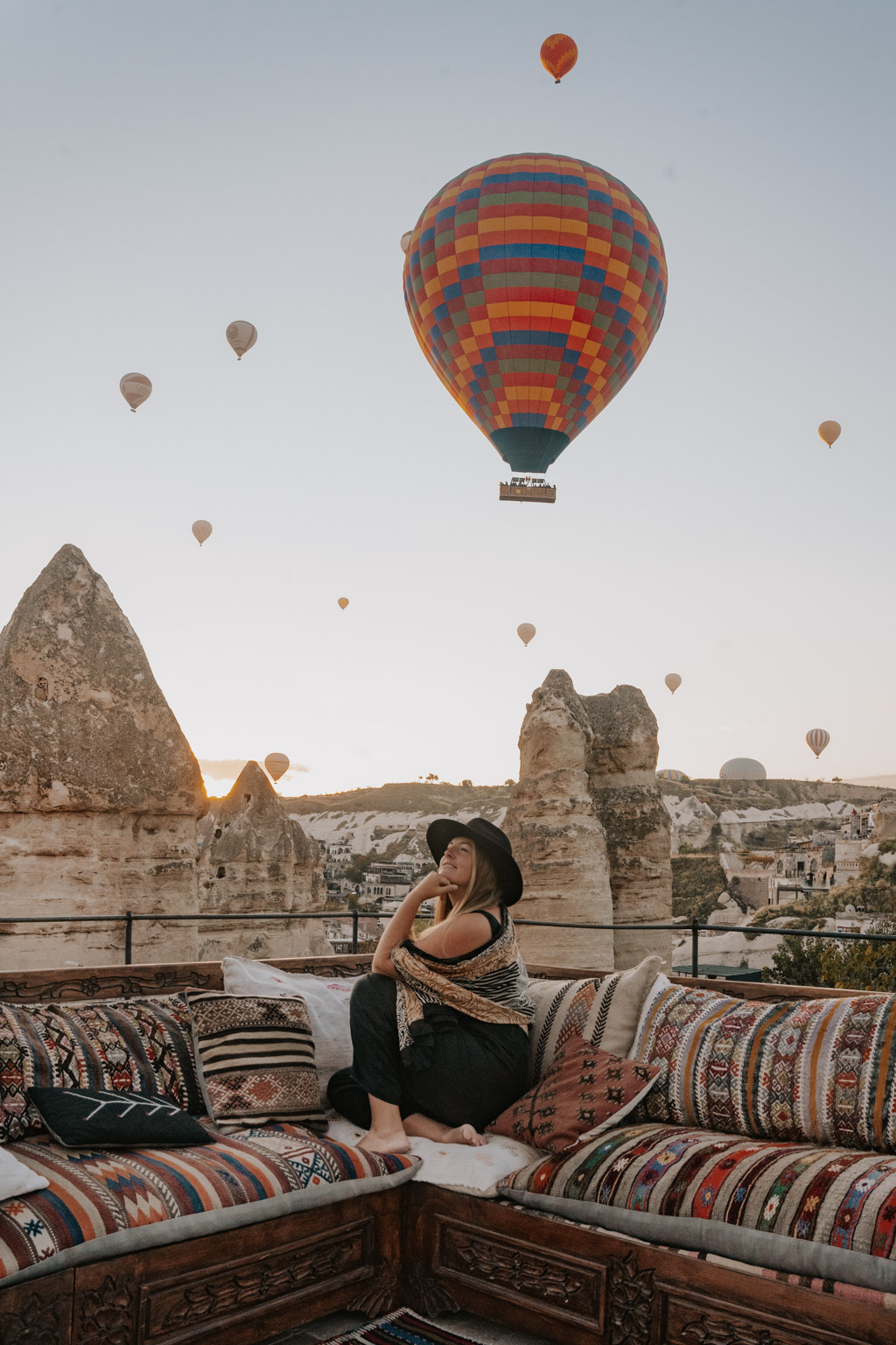 15 Best Hotels in Cappadocia with a View of the Balloons