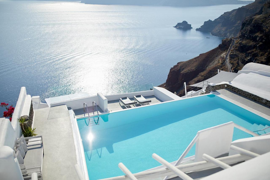 View from the roof deck with the view of the pool and the Aegean Sea