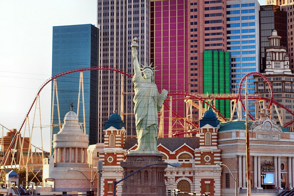 statue of liberty and tall colorful buildings in Vegas, Nevada