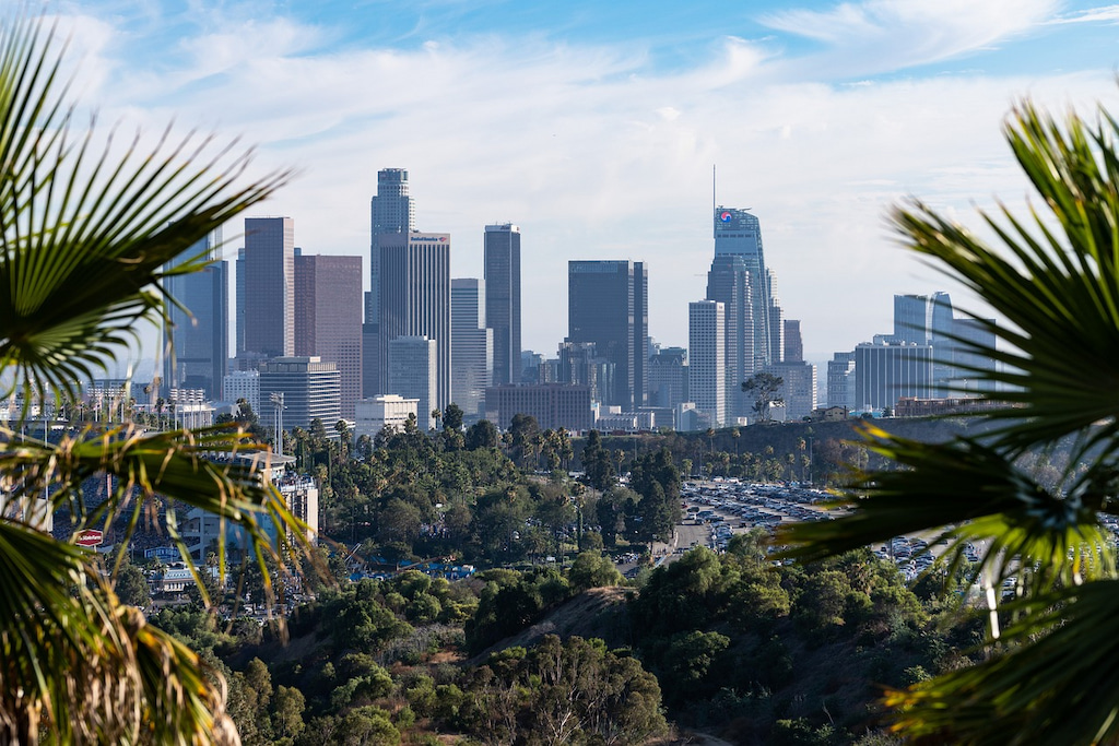 Best Los Angeles Captions for Instagram in California skyline