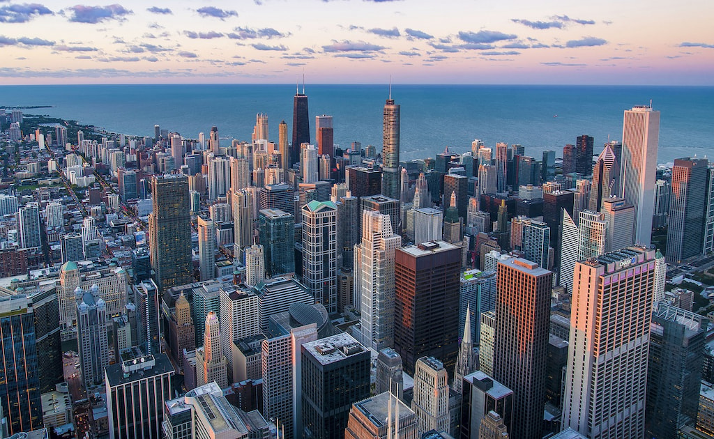 121 Best Chicago Puns & Chicago Jokes for Instagram Captions