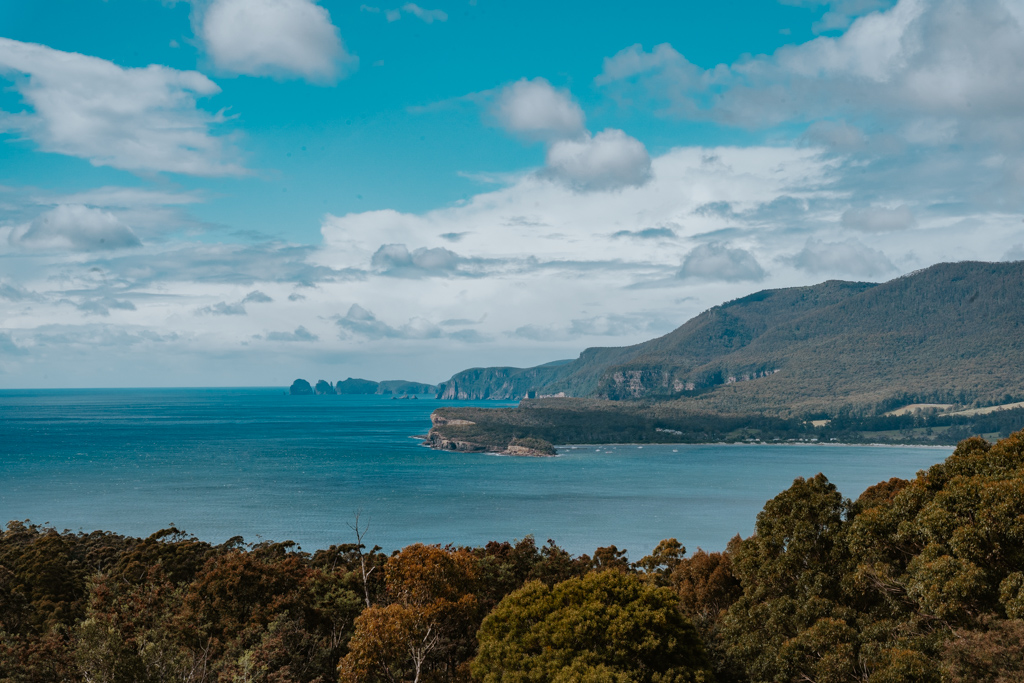 faraway scenic coastal landscape in the Tasman Bay National Park