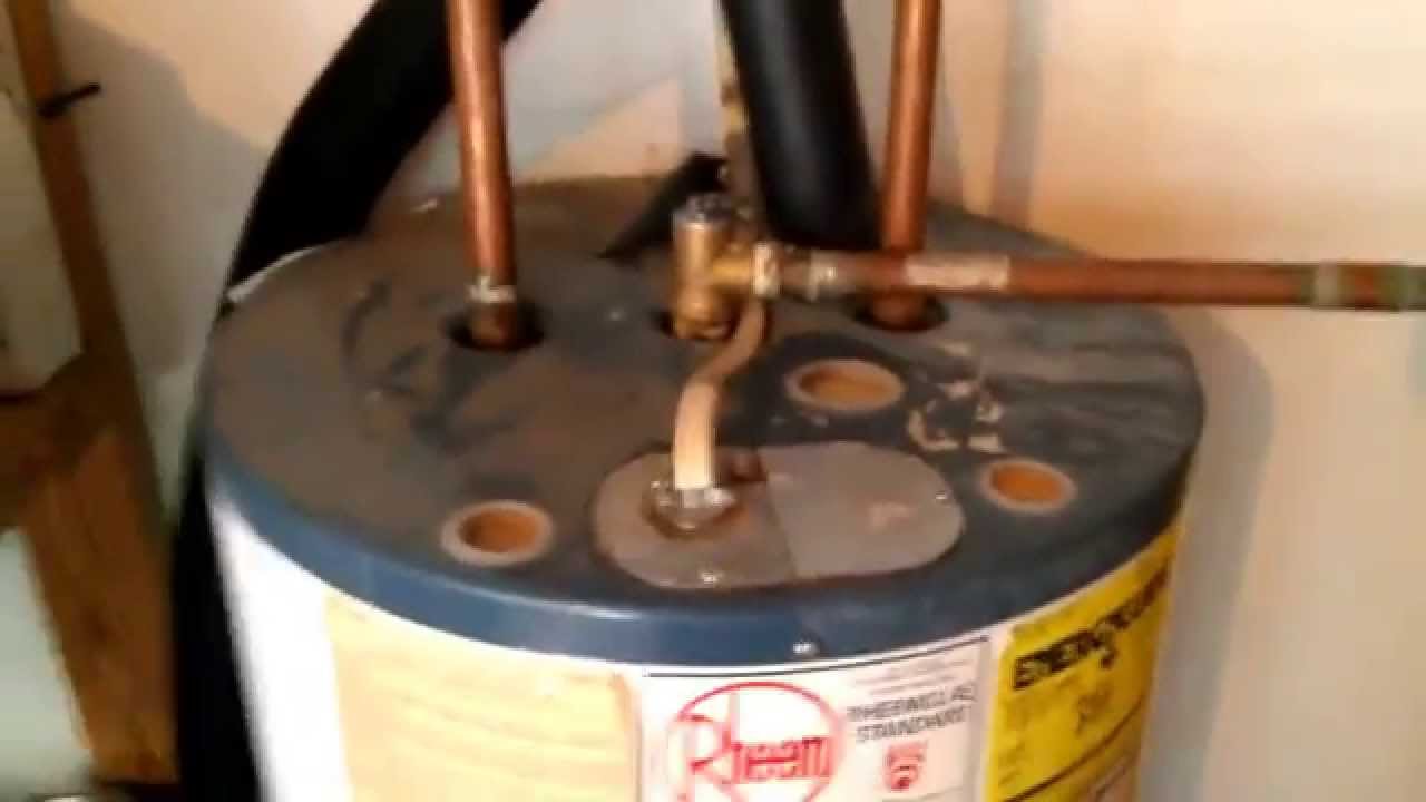 2 Water Heater Leaks Kinda Loud Youtube