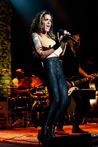 Live Beth Hart April 27 2022 100 Rock Magazine 100 Rock Magazine
