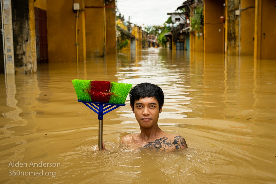 Hoi An Underwater Local Stories From The Flood In Hoi An 360nomad