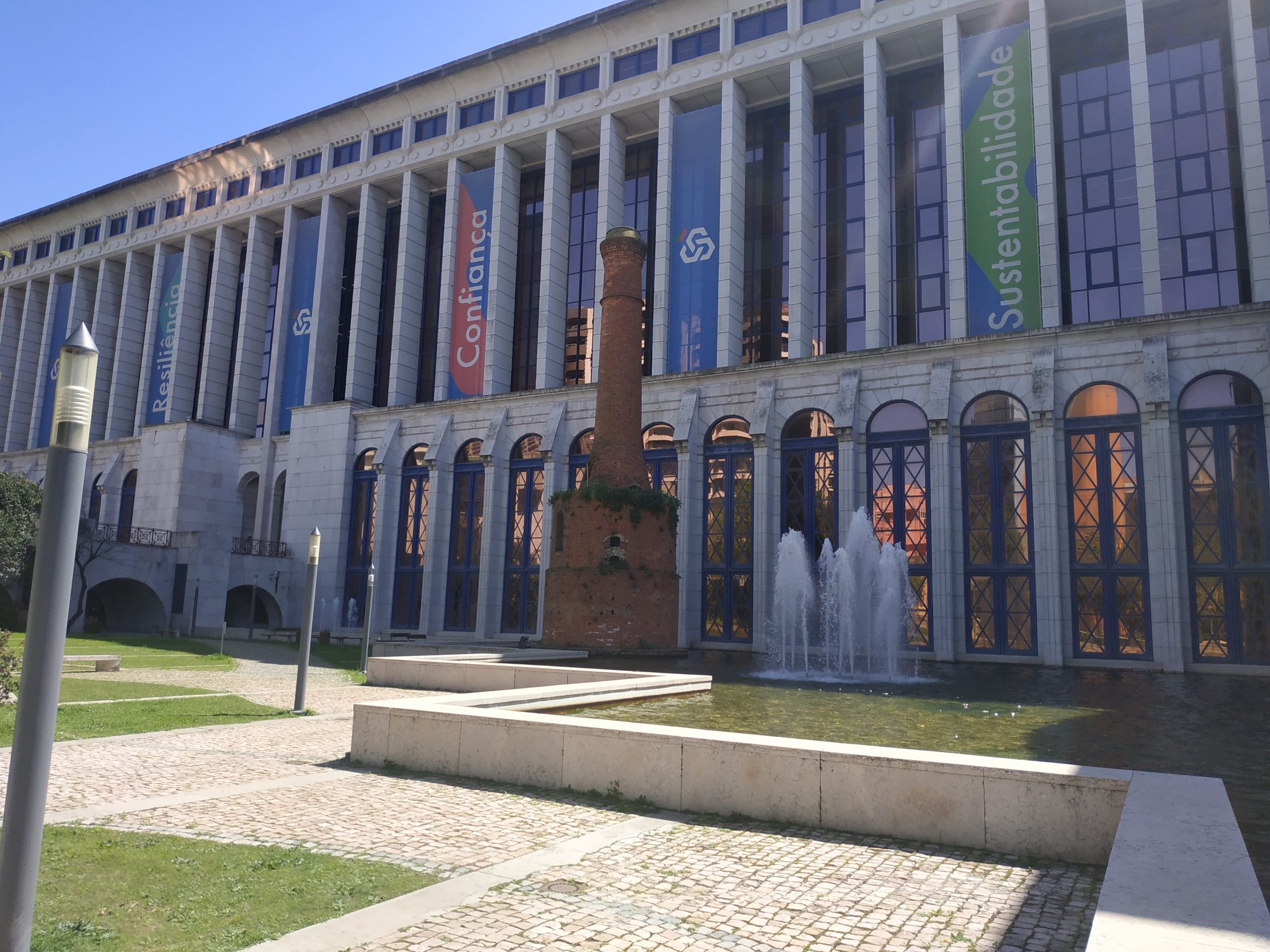 edifício sede da Caixa Geral de Depósitos