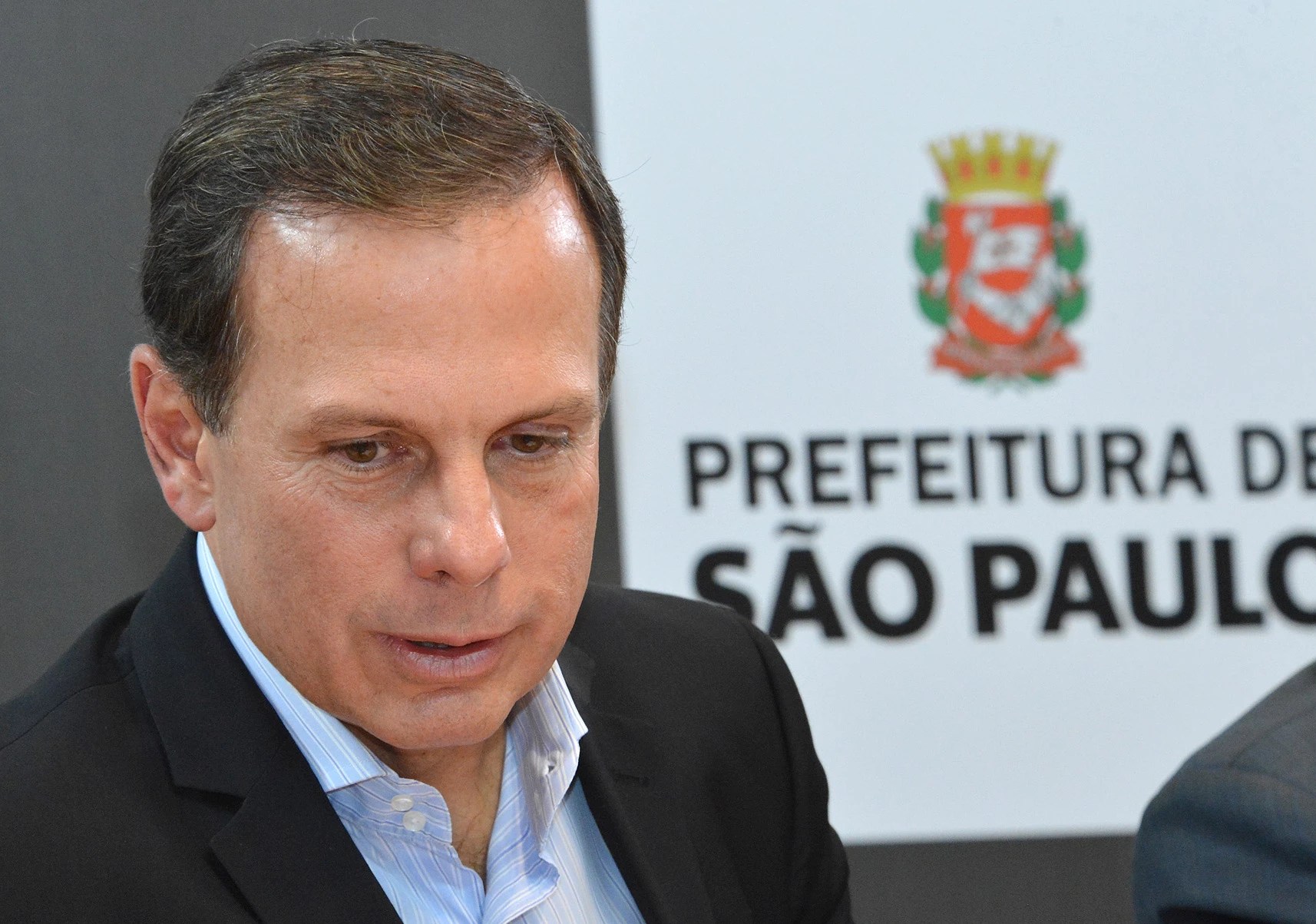 O prefeito de São Paulo, João Doria (PSDB), acusou a gestão anterior pelo apagão dos semáforos.