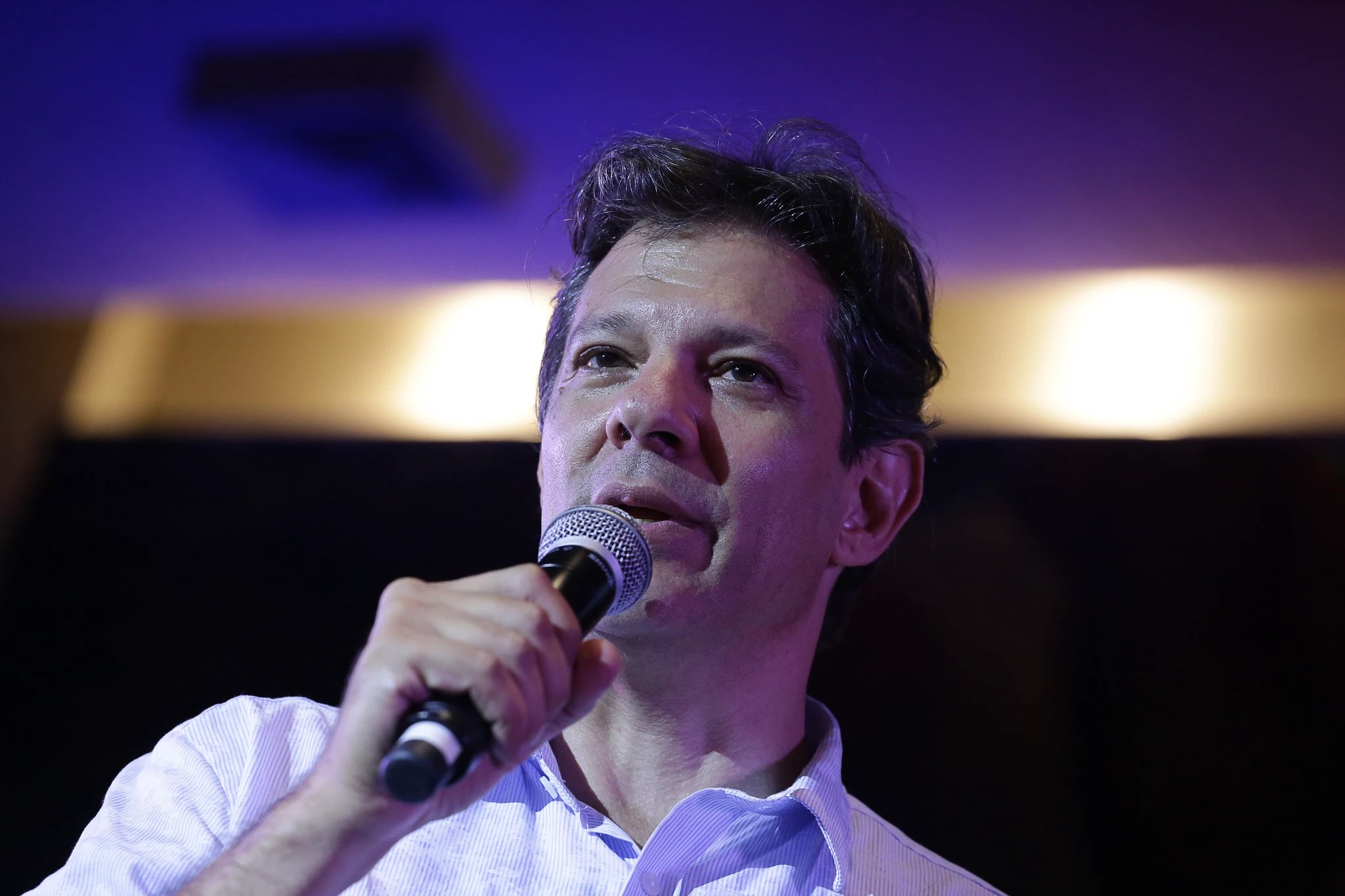 Haddad em ato realizado em São Paulo em janeiro: dinheiro para educação cresceu menos do que o anunciado pelo político na sua gestão