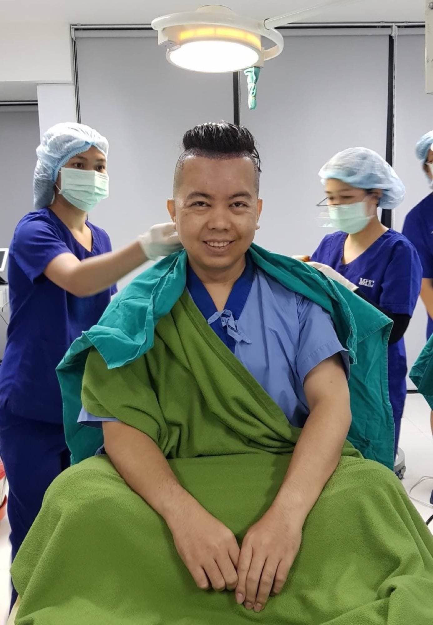 รีวิวการปลูกผม กับเรื่องราว ณ วันผ่าตัด 15 ปลูกผม - รีวิวการปลูกผม กับเรื่องราว ณ วันผ่าตัด