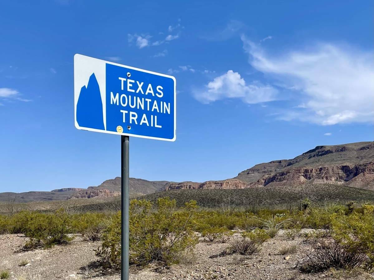 Drive El Camino Del Rio Through Big Bend Ranch State Park