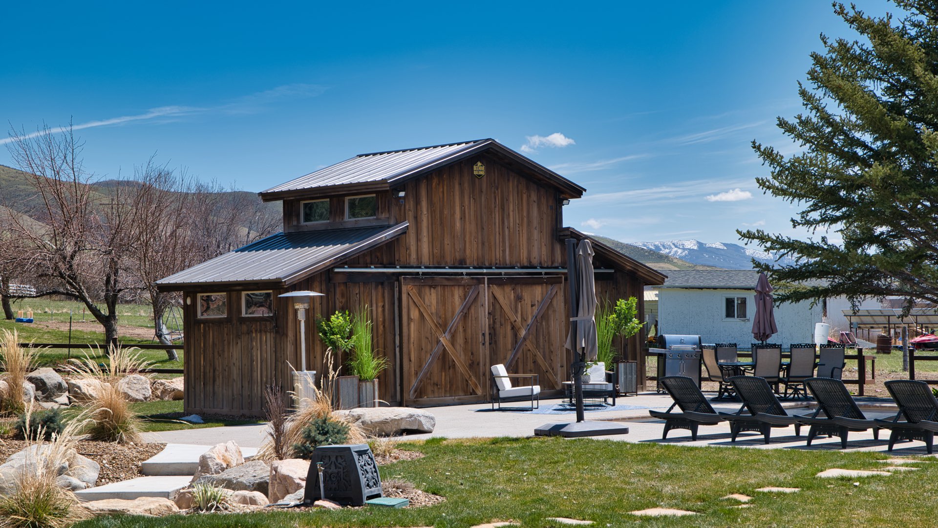 2021 Pole Barn Trends And Inspiration Beehive Buildings