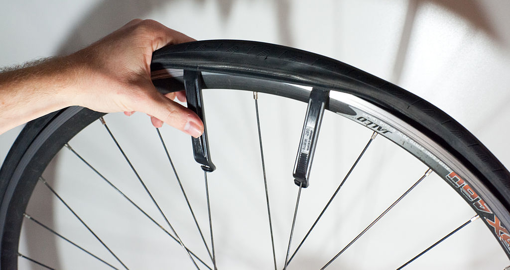 Best Road Bike Tires For Puncture Resistance Bicycle Universe