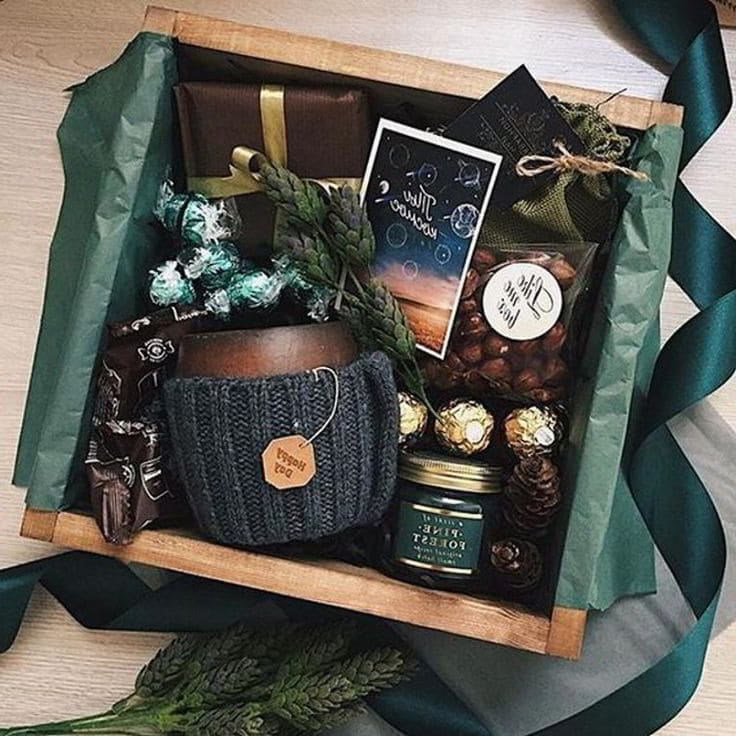 27 Last Minute Secret Santa Gifts Ideas For Coworkers Friends Truly Madly