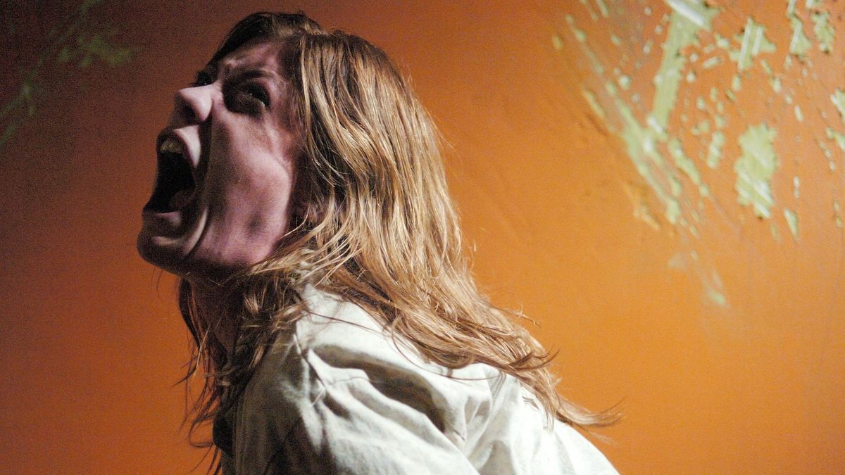 An Exorcism Like No Other The Exorcism Of Emily Rose Turns 15 Bloody Disgusting