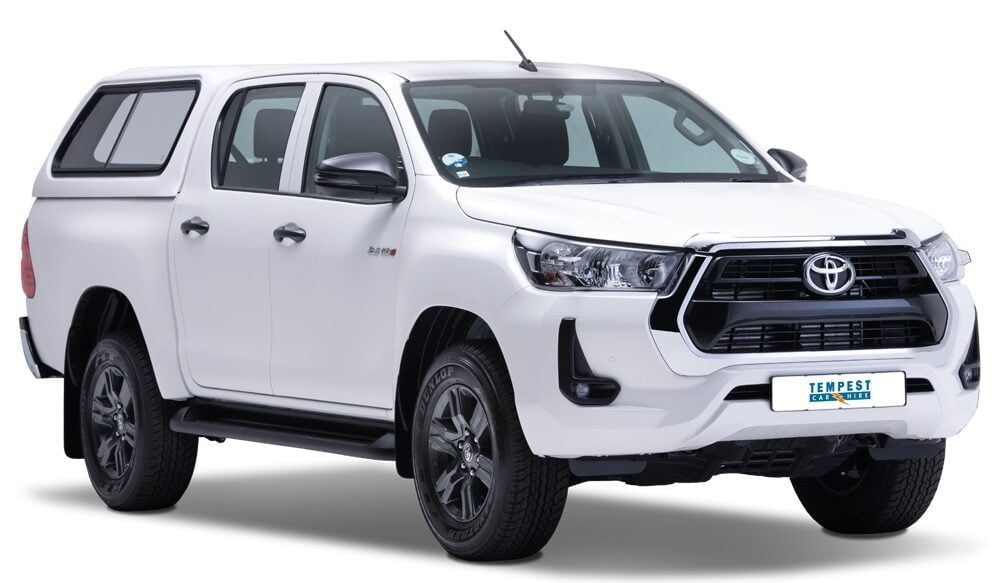 W TOYOTA HILUX DC CAR RENTAL