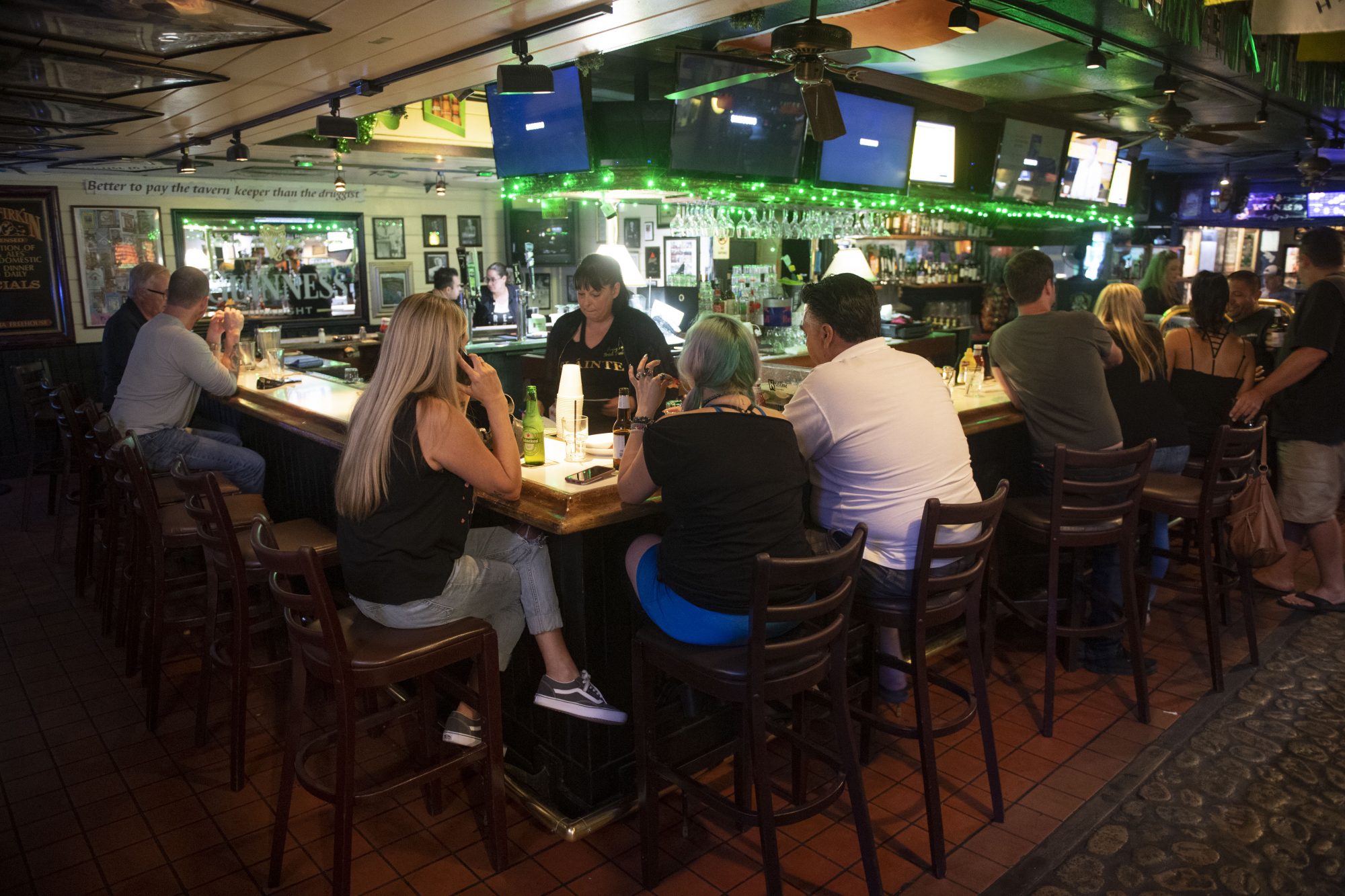 Patsy’s Irish Pub in Mission Viejo, where 55 % of young adults in this part of Orange County live at home. Photo by Kevin Sullivan, Orange County Register/SCNG