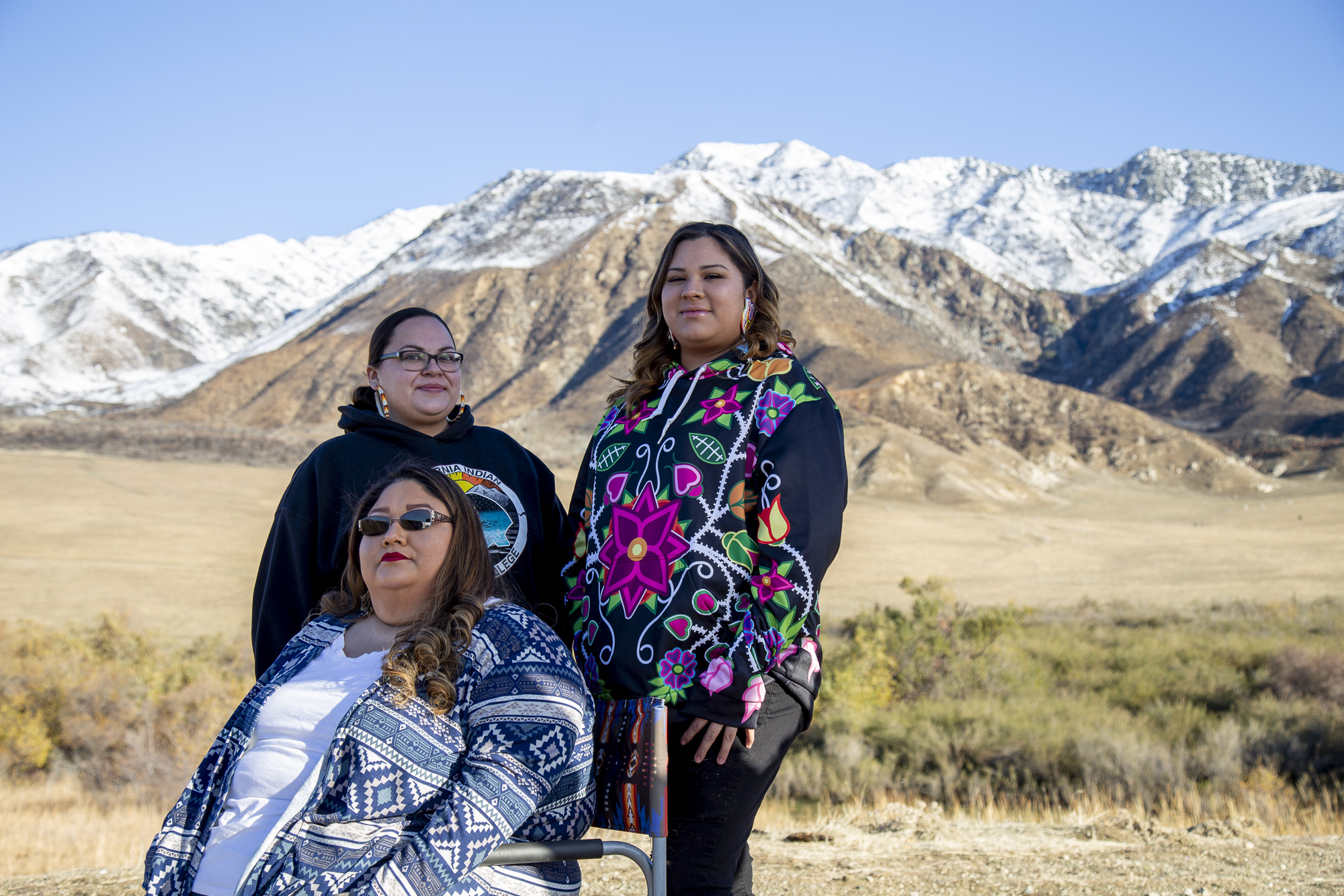 Victoria Chubb, center, with her sister, Rebecca Waters, left, and niece, Robyn Johnson, right, photographed at the Morongo Indian Reservation on Dec. 30, 2020. All three are current students at the California Indians Nations College and hope to transfer to four -year universities after completing their Associates Degree. Photo by Joyce Nugent for CalMatters College Journalism Network