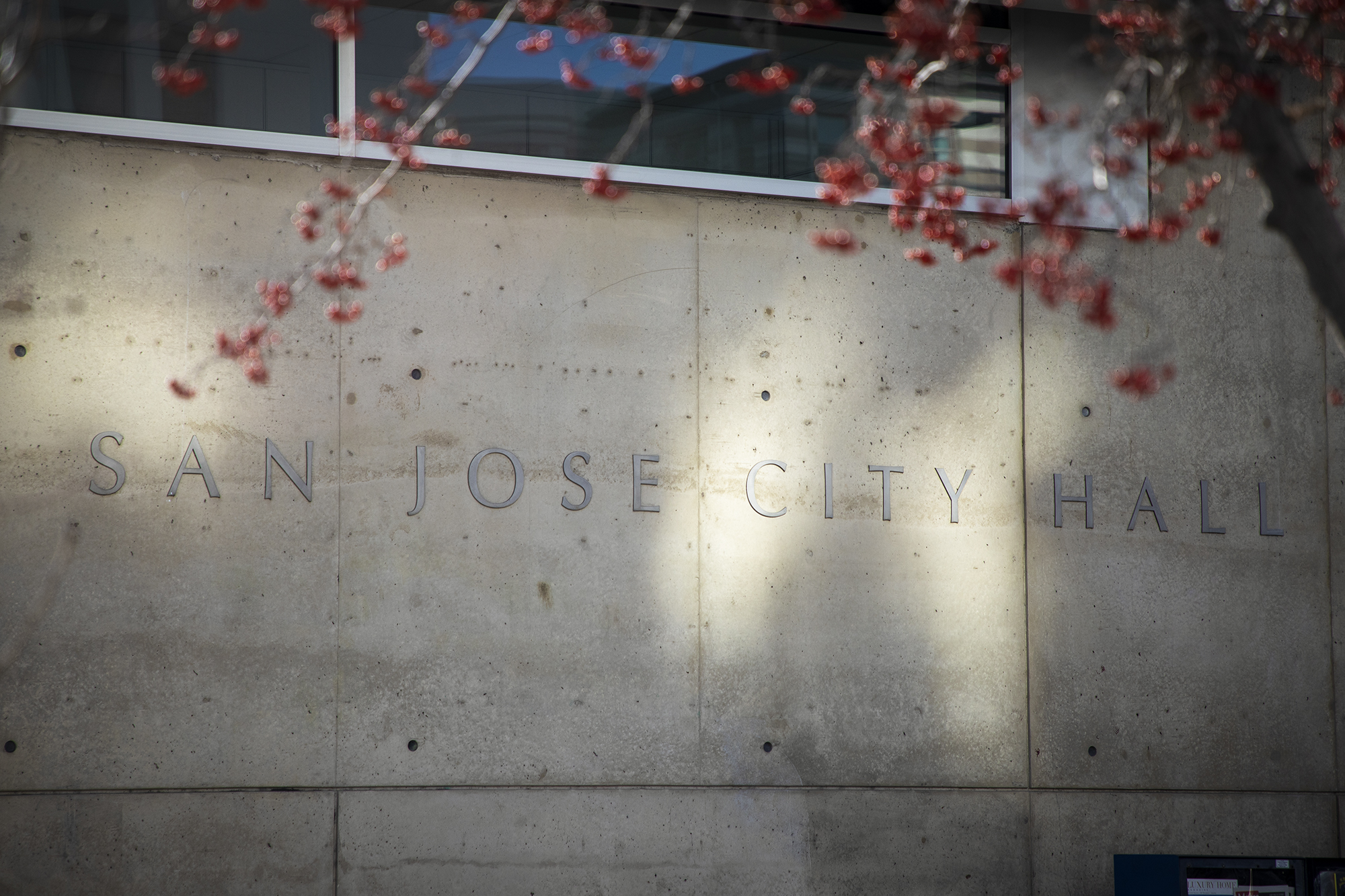 San Jose City Hall on Jan. 27, 2022. Photo by Martin do Nascimento, CalMatters