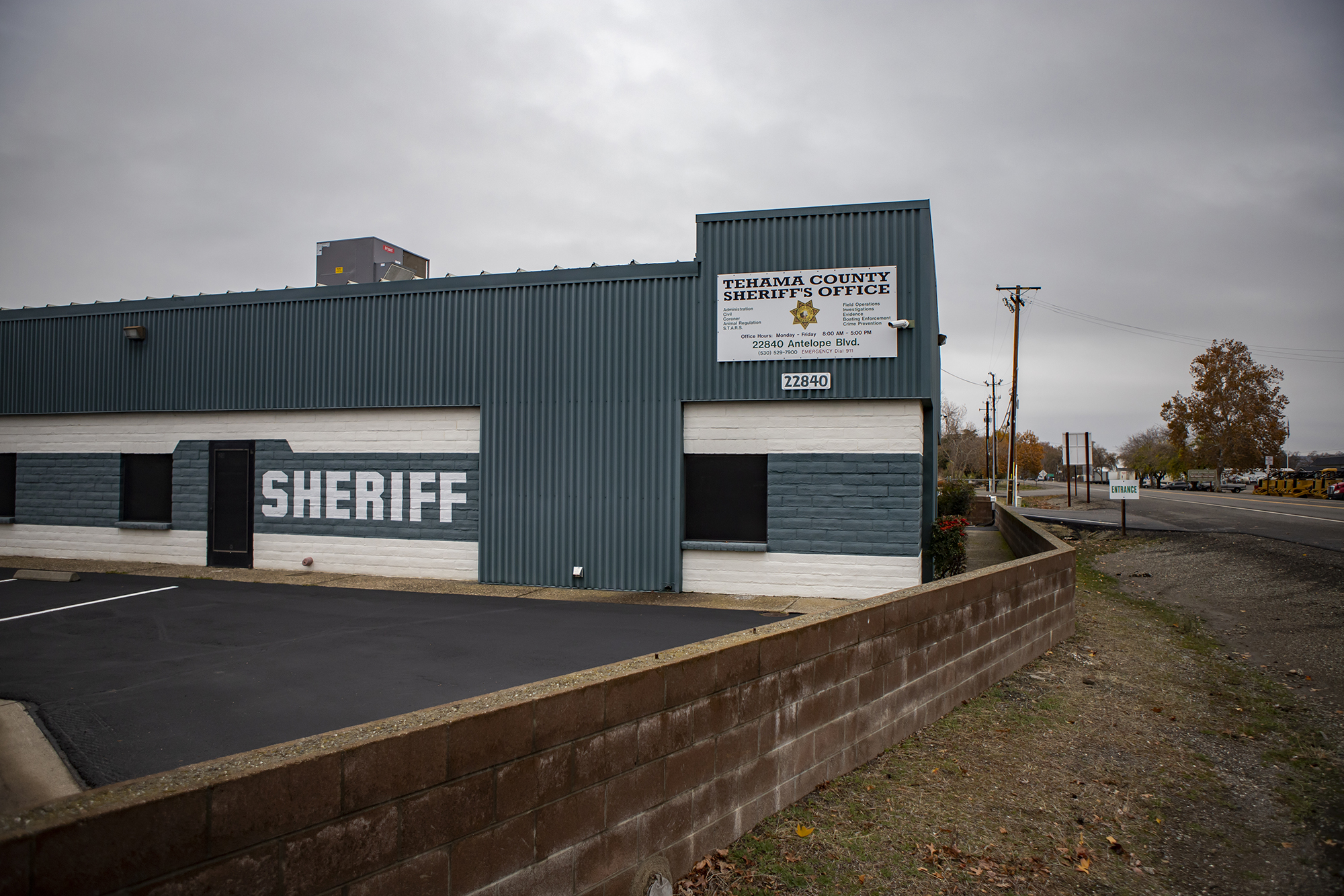 The Tehama County Sheriff's Office in Red Bluff on Dec. 9, 2022. The sheriff's office announced it would stop patrolling during the day, blaming a shortage of officers.
