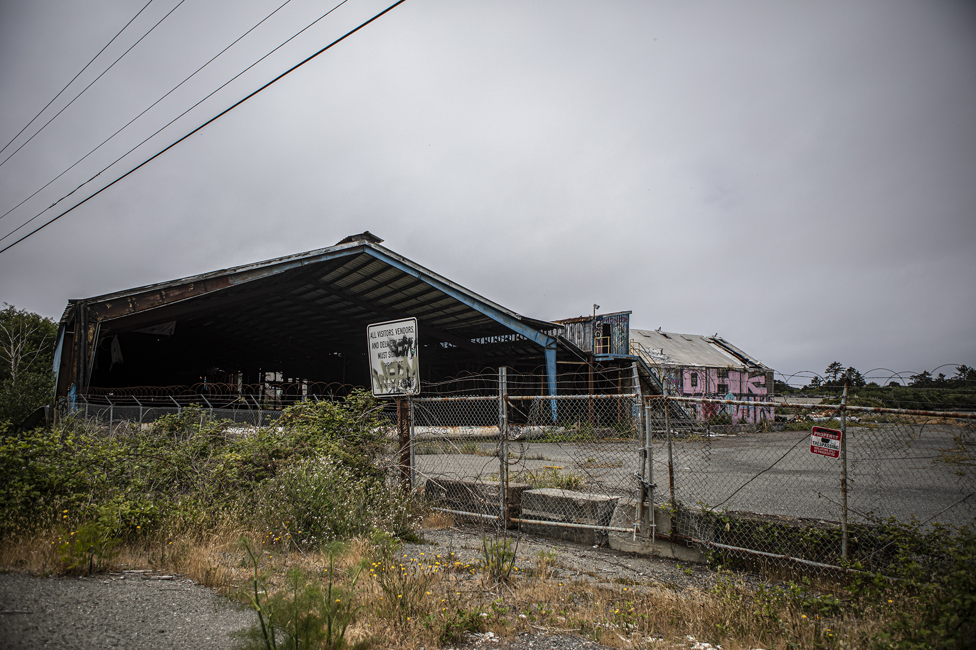 A rundown saw mill on the Samoa Peninsula just outside of Eureka on June 6, 2023. Photo by Larry Valenzuela, CalMatters/CatchLight Local