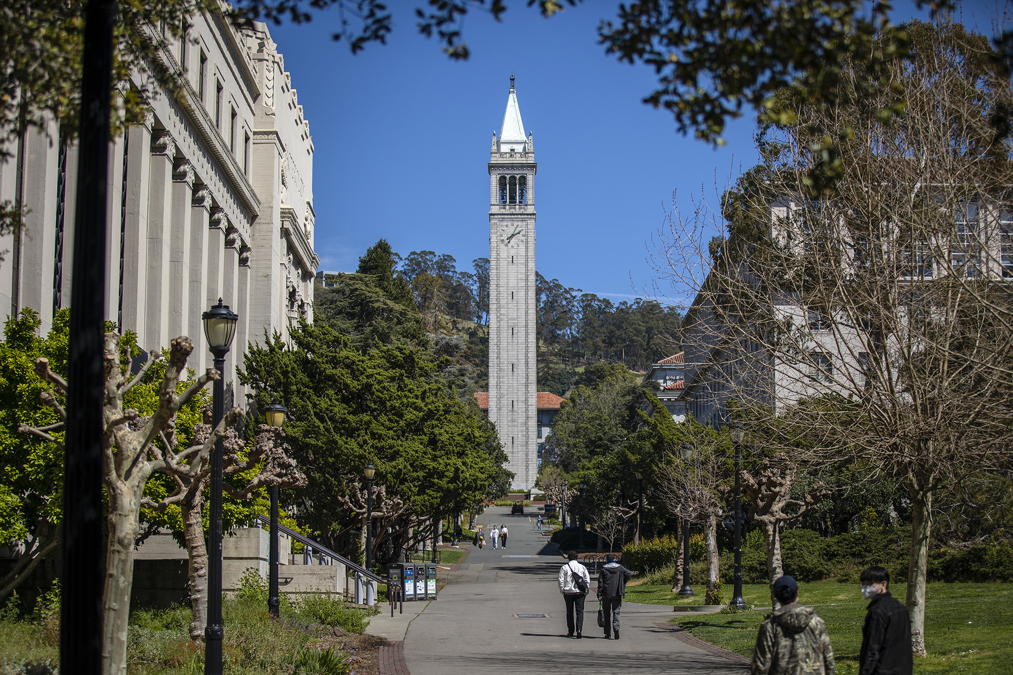 College campuses can’t hire undocumented students. How that might change in California