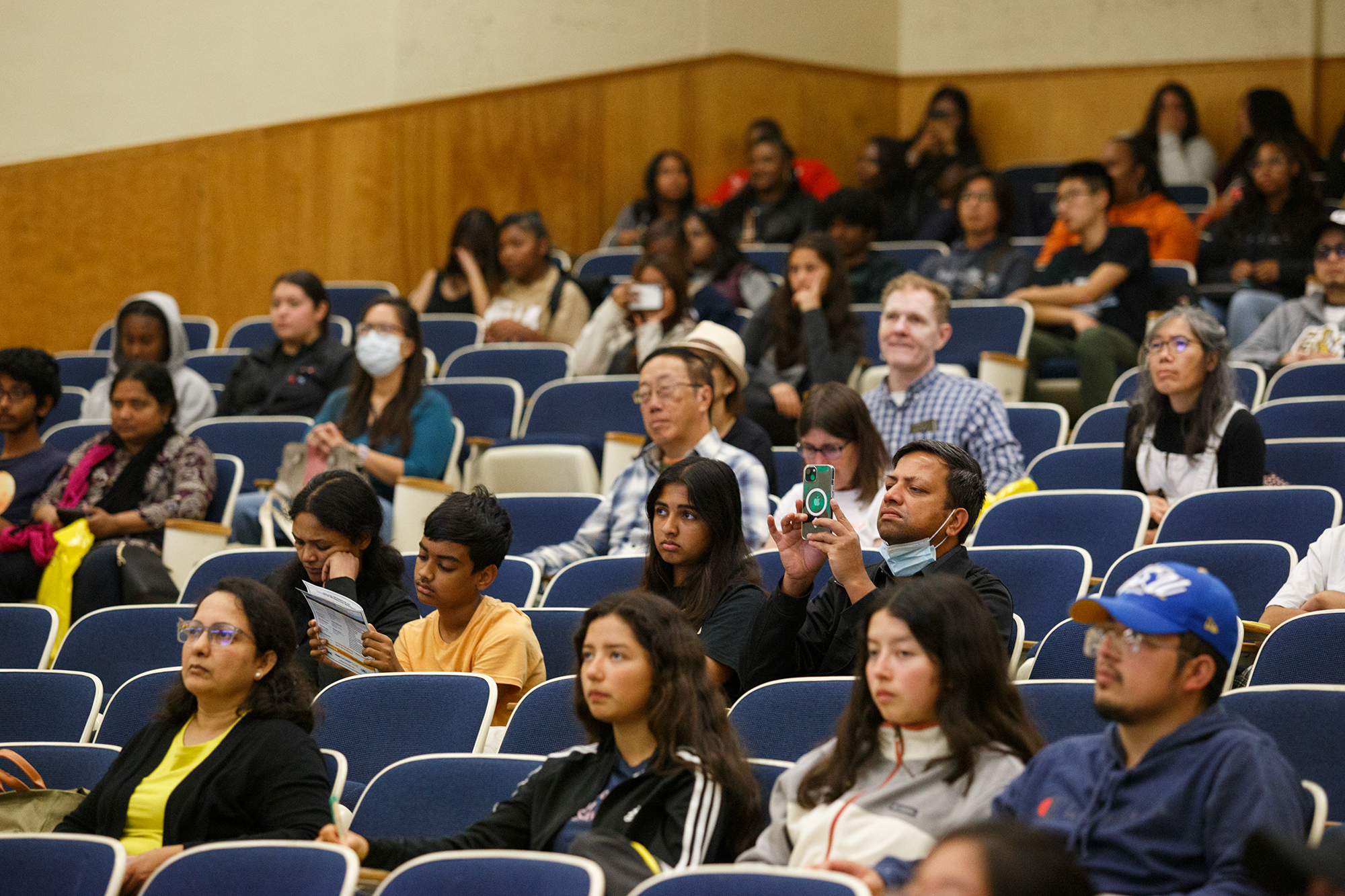 California extends student financial aid deadline