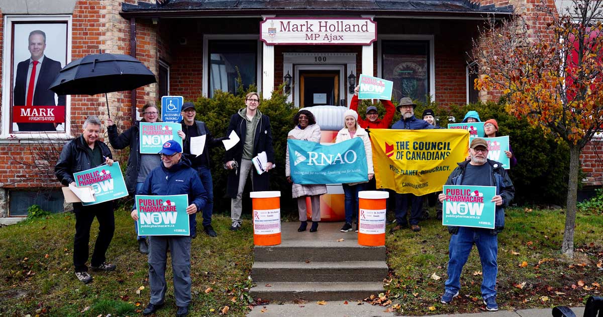 Petition delivery outside of Holland's office