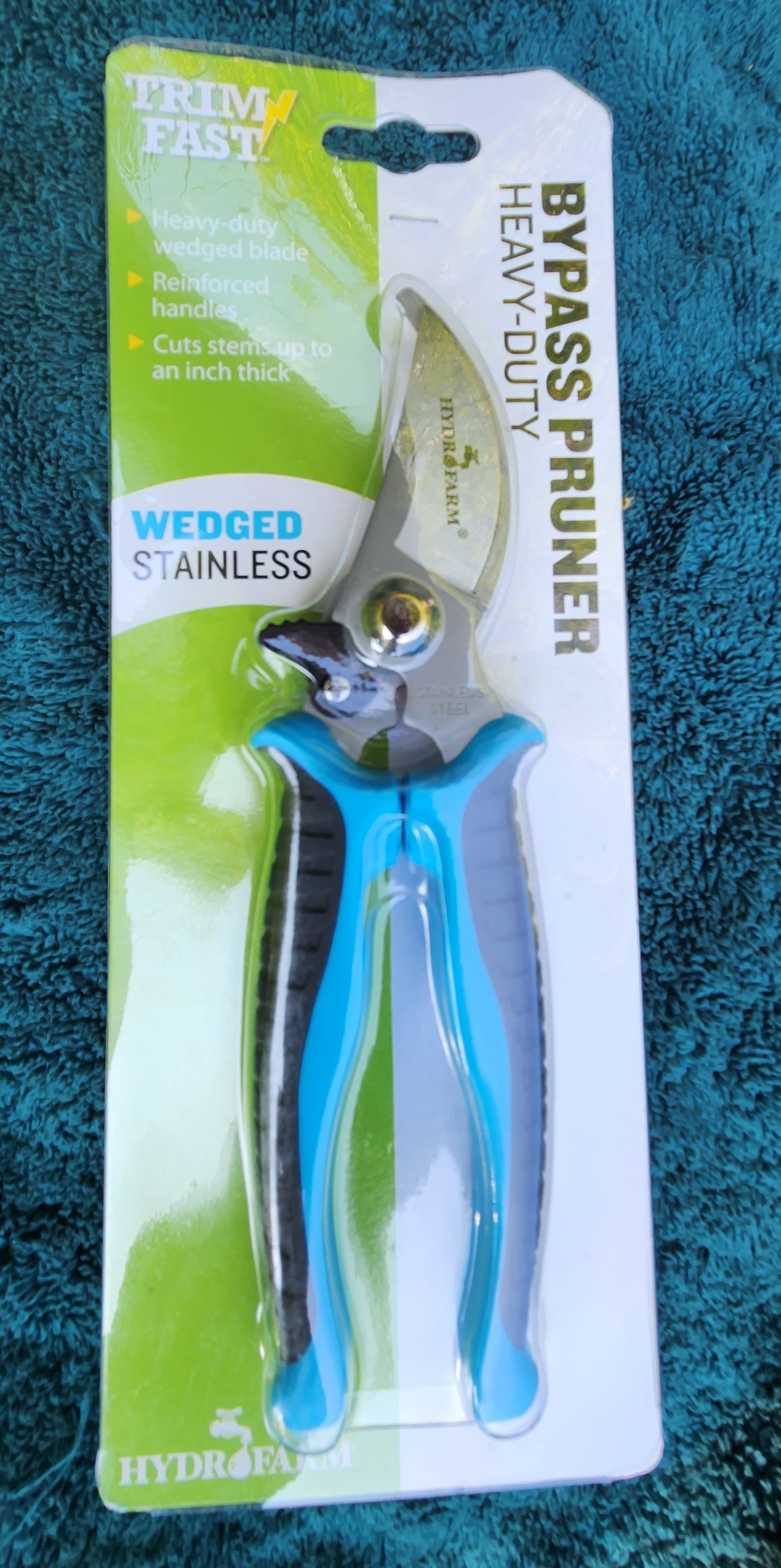 These are the pruning shears I bought. Photo by Dwayne Yancey.