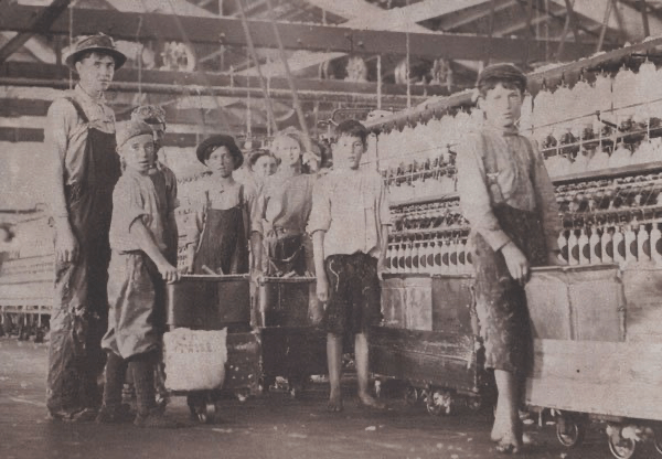 Lewis Hine photograph from Roanoke Cotton Mill. Courtesy of Nelson Harris, from Library of Congress.  