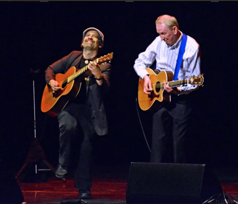 Dave Nachmanoff, left, performing with Al Stewart. Photo courtesy of Alan Buchan.