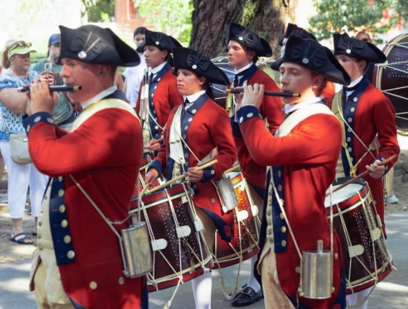 Colonial Williamsburg Fifes and Drums on the march. Photo: Brendan Sostak, The Colonial Williamsburg Foundation