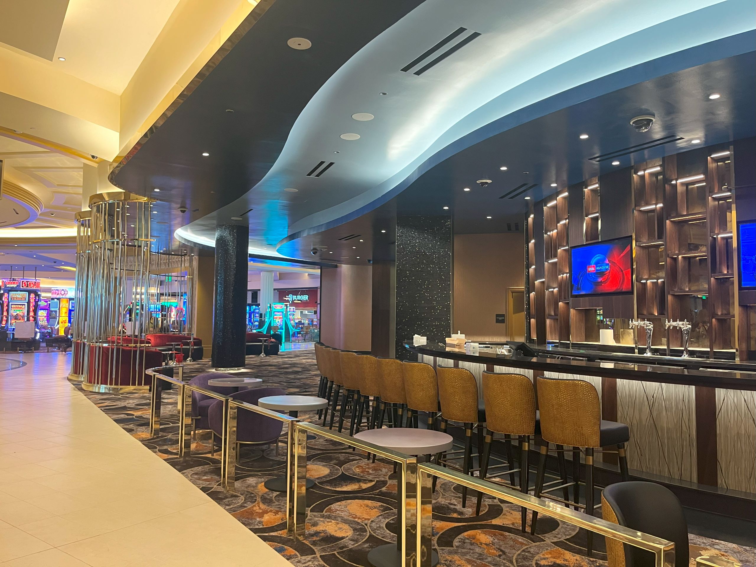 A lobby bar adjacent to the casino gaming floor.