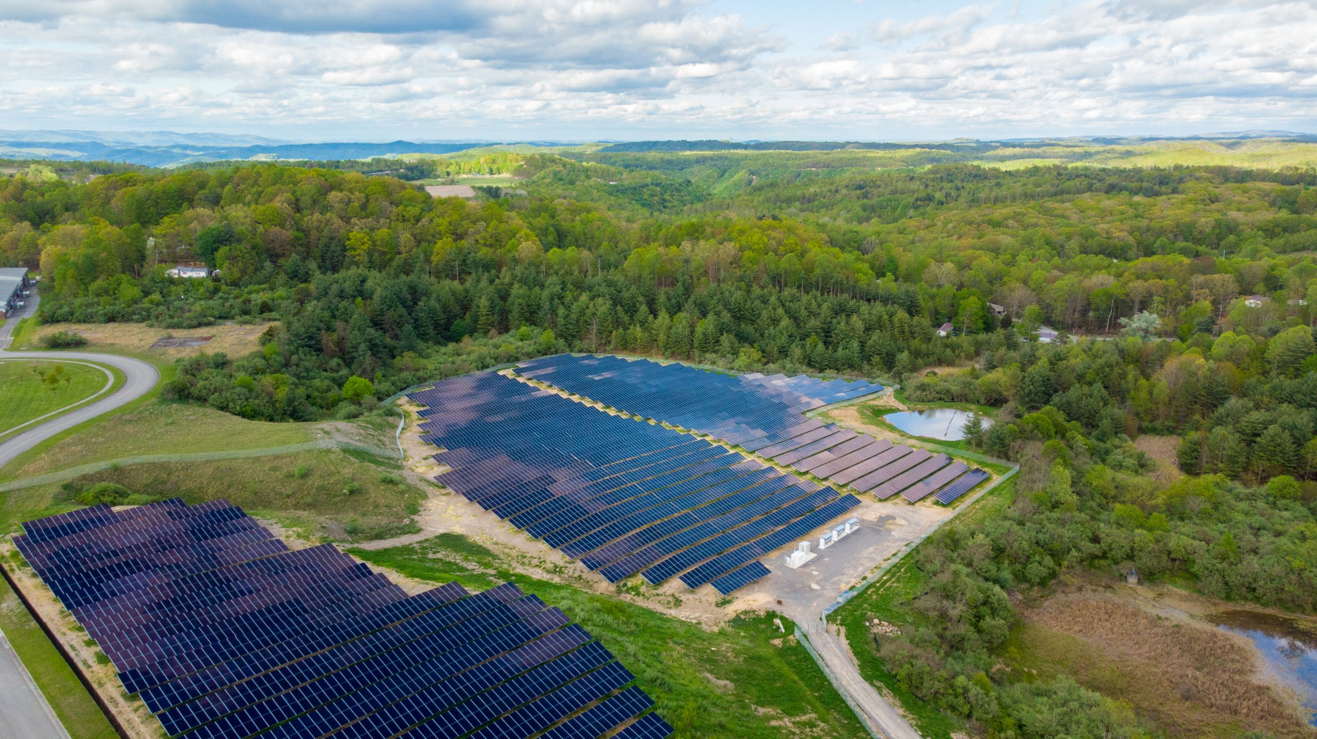Mineral Gap Data Center, located in Wise County, is powered by the first solar development project on former mine land in Virginia history. Courtesy of Sun Tribe.