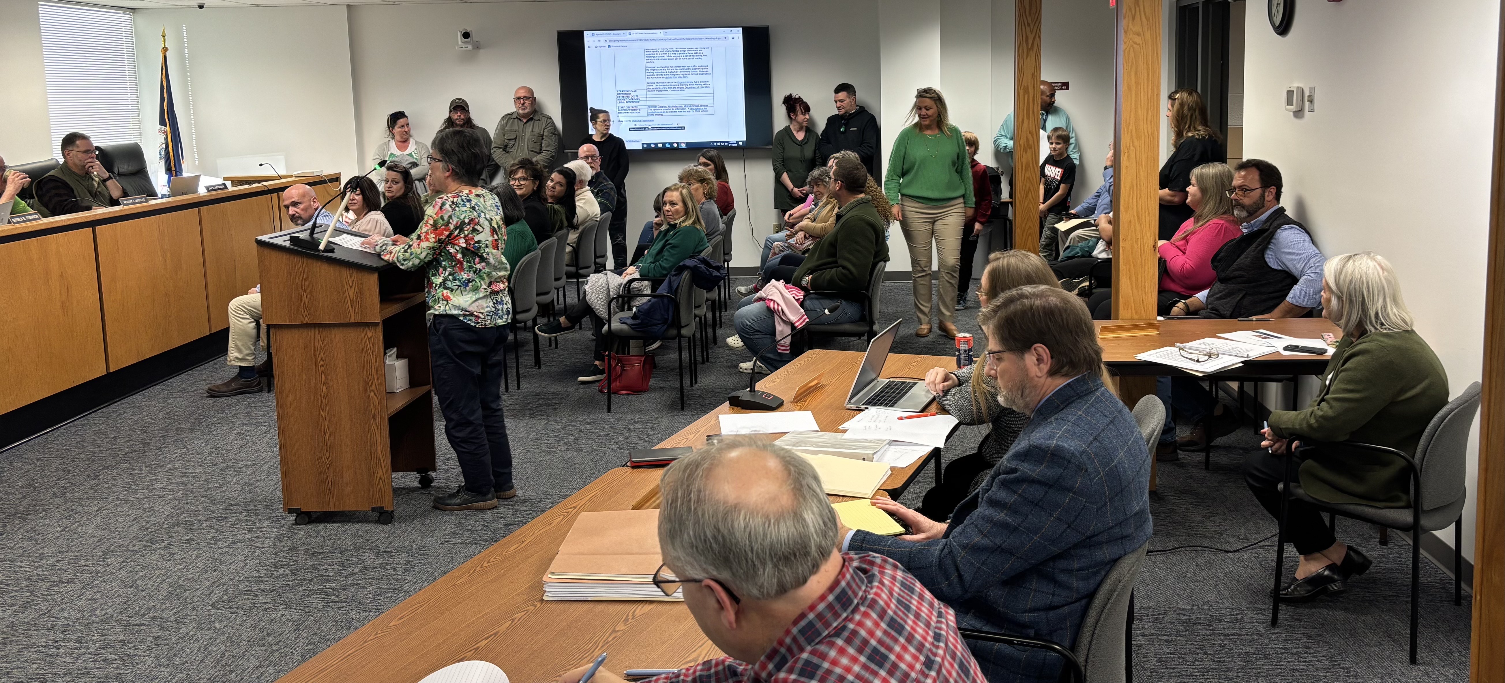 Another view of the school board meeting. Photo by Steve Hemphill. 