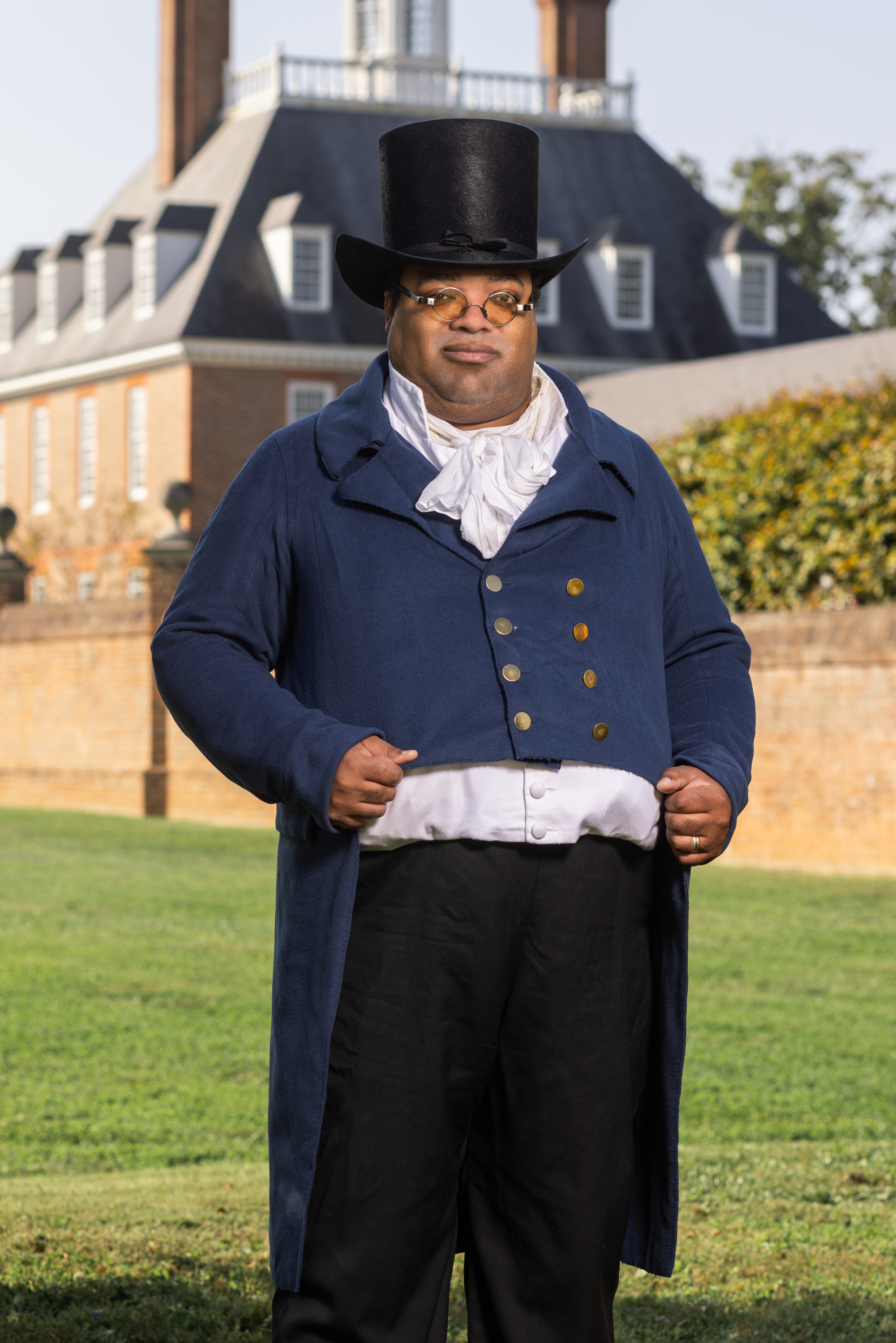 Portrait of Manager of Curated Programs and James Armistead Lafayette interpreter Stephen Seals at the Governor's Palace. Courtesy of Colonial Williamsburg Foundation.