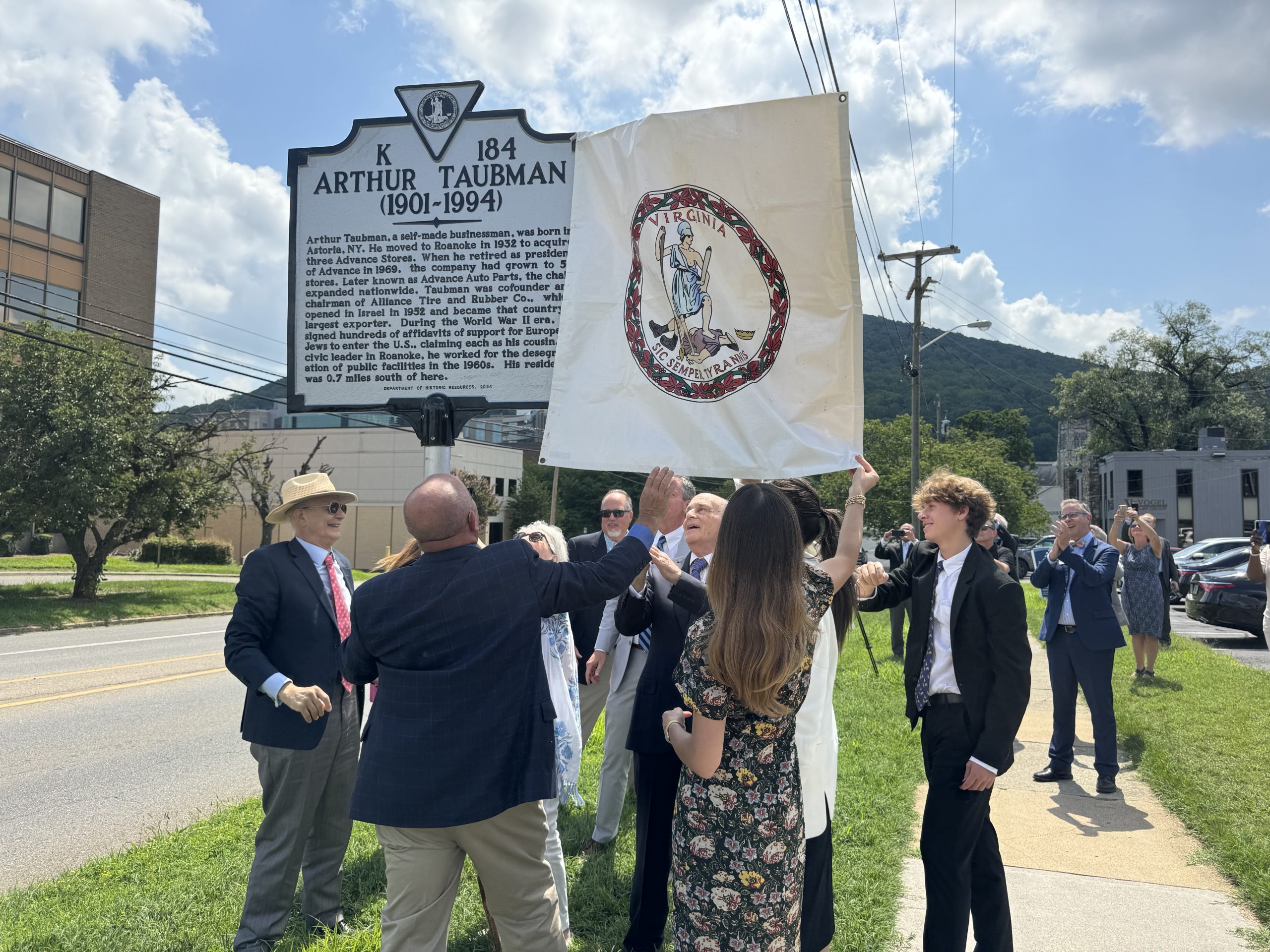 Roanoke’s Arthur Taubman is featured on the city’s newest historic marker
