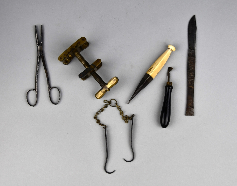 Fleming's instruments of surgery from the days of pre-anesthetic medicine. Collection of the Historical Society of Western Virginia.