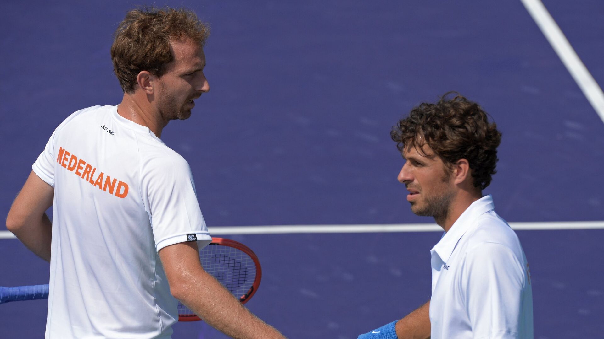 The Dutch National Tennis Team Beat The British In The Davis Cup Final Match Lost Sports