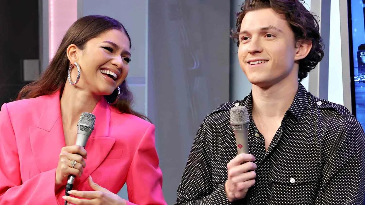 Tom Holland quebra o silêncio sobre noivado com Zendaya com uma única palavra
