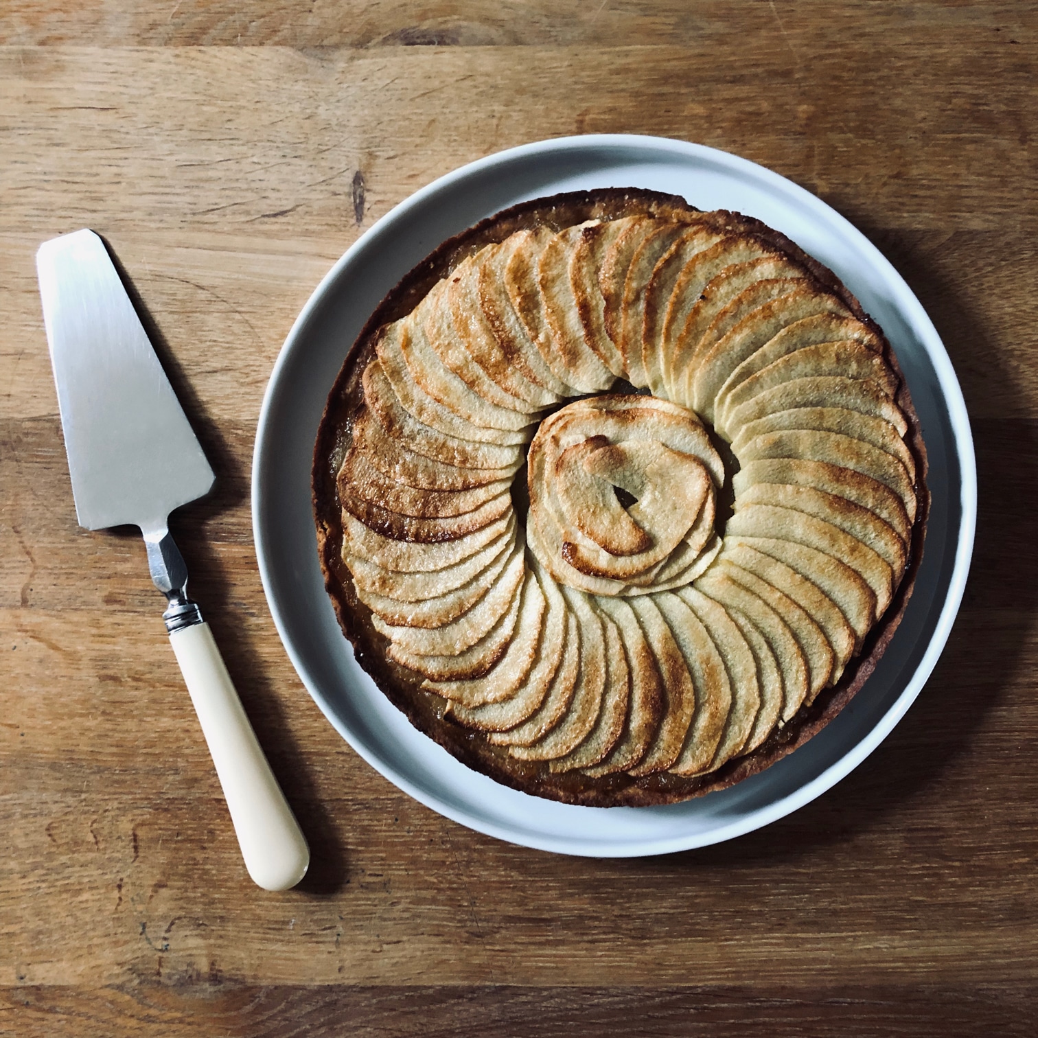 Tarte Aux Pommes Compote Et Pate Sablee De Christophe Michalak Comme Un Coq En Pate