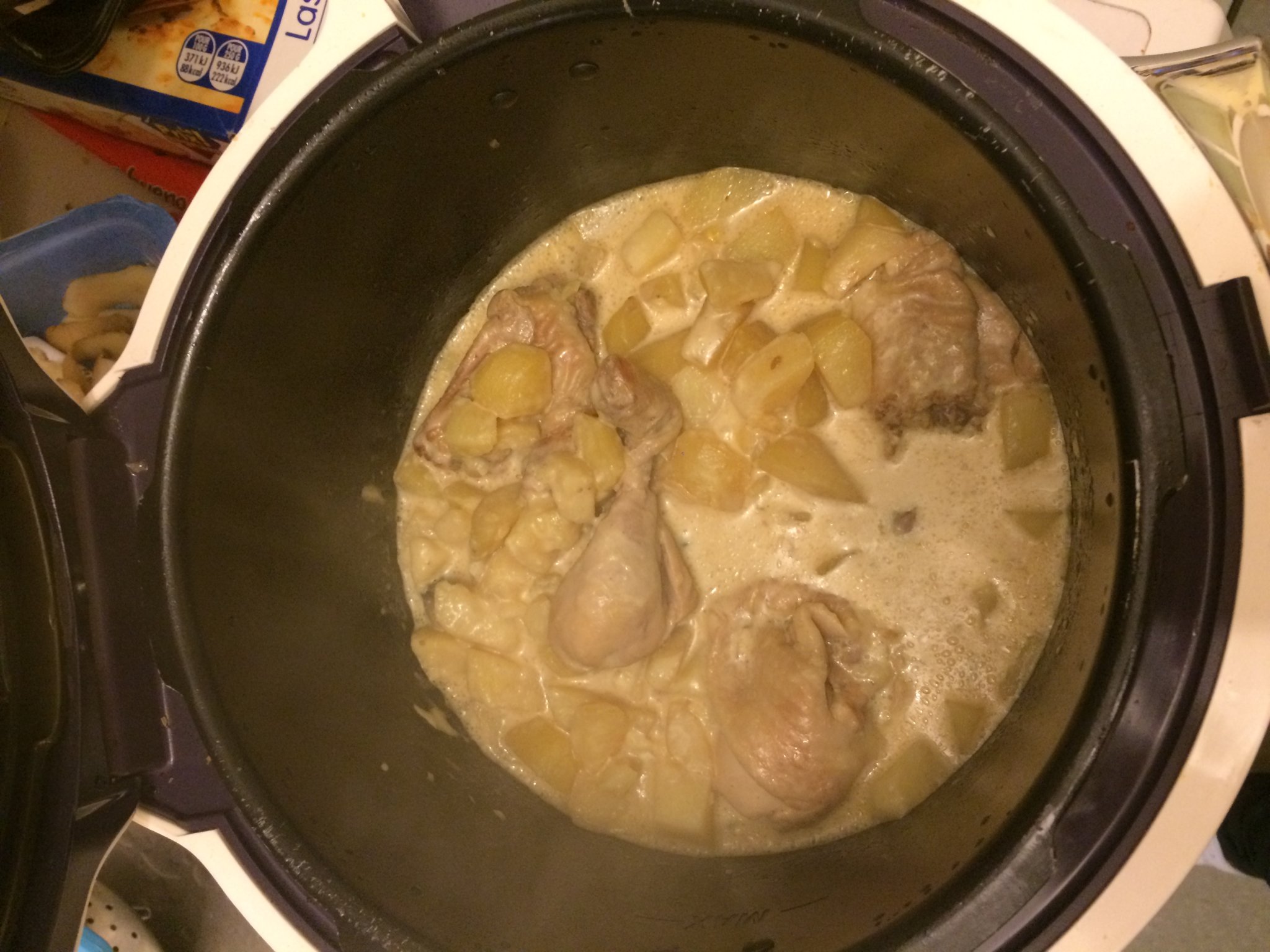 Poulet Pomme De Terre Champignons Sauce Vache Qui Rit Recette Cookeo