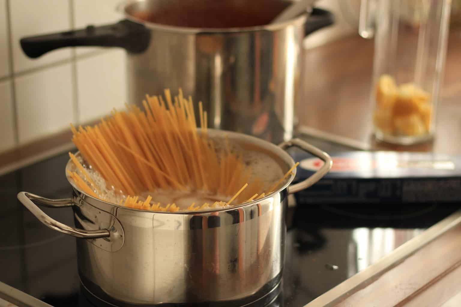 Comment Nettoyer Une Casserole Brulee Cuisine Test