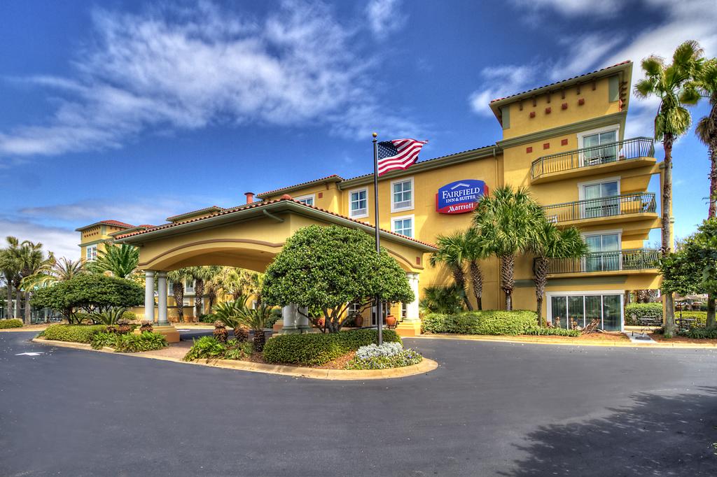 hotels in destin near the beach