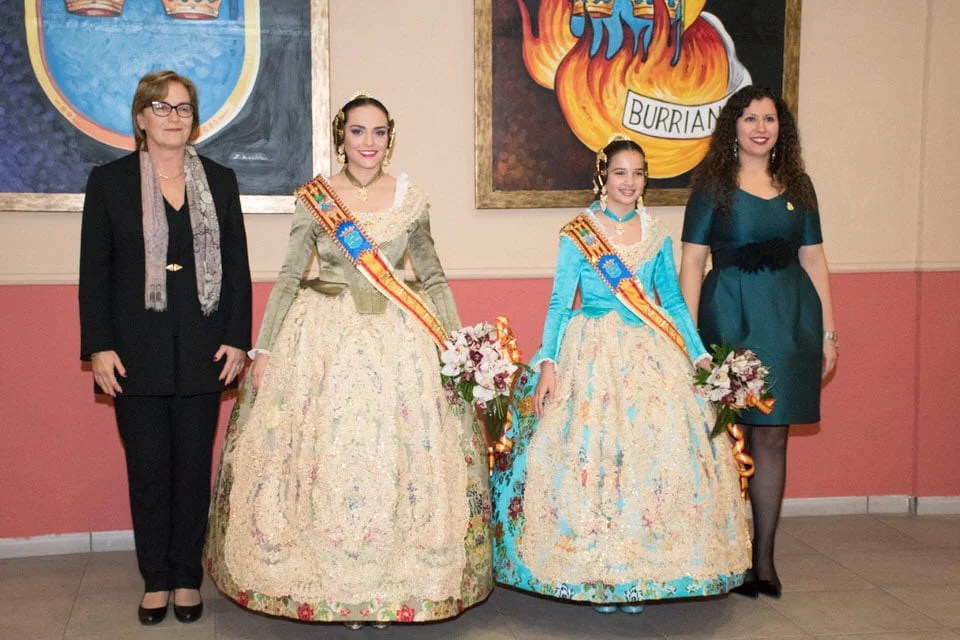 El baile de la Reina marca el inicio del ejercicio fallero 1 20161119 bailedelareina 0001